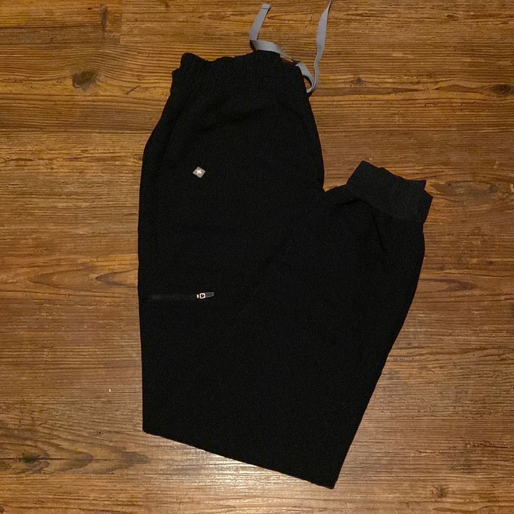 Figs black high waisted Zamora jogger scrub pants